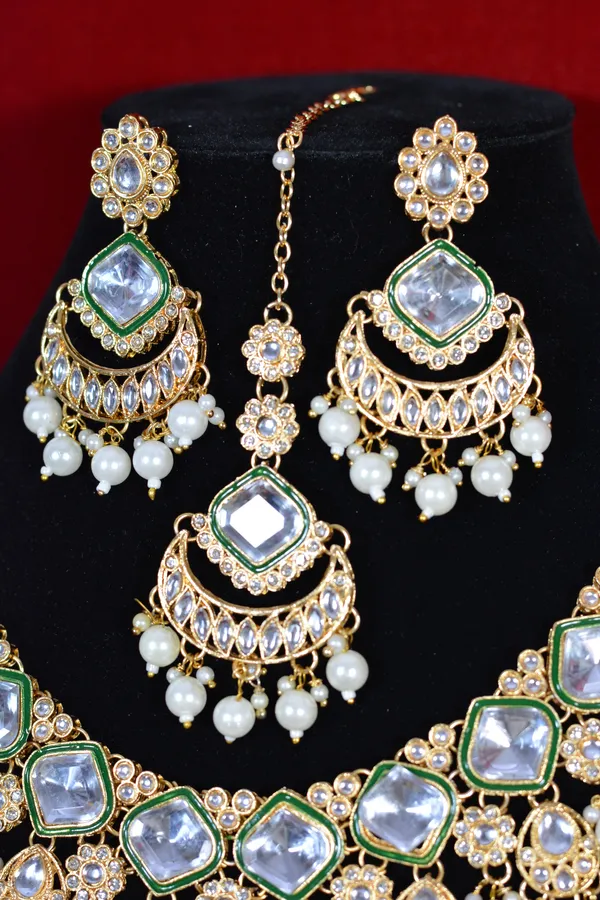 Gold_Traditional_Kundan_Necklace_Set_With_Pearl_Drops_(Pack_Of_4)