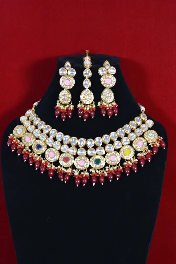 Red_Premium_Multicolor_Kundan_Choker_Set_(Pack_Of_4)
