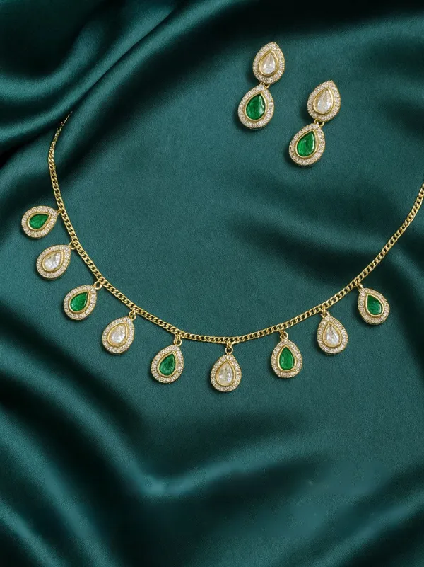 SANAYA_EMERALD_DROP_NECKLACE_SET
