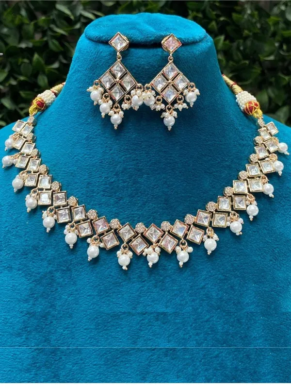 RIYA_SQUARE_PEARL_KUNDAN_NECKLACE_SET