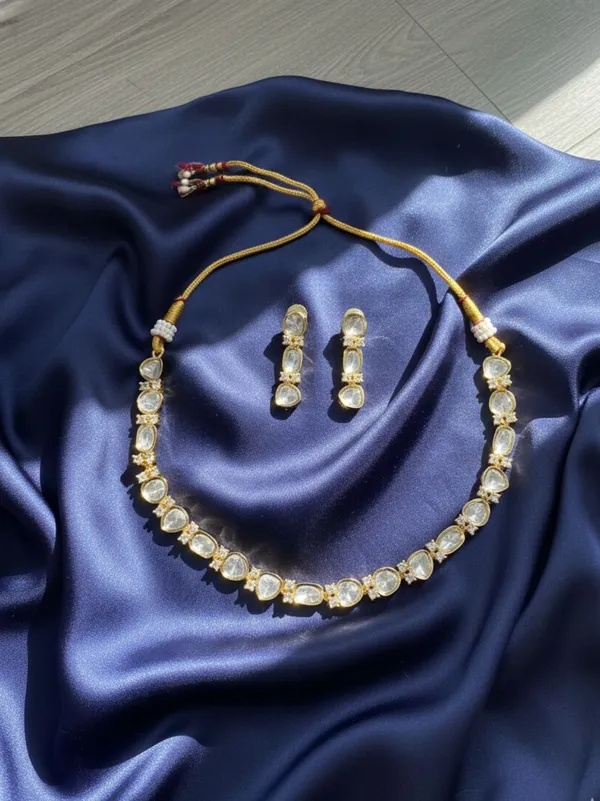 NAIRA_MOISSANITE_KUNDAN_CHOKER_SET