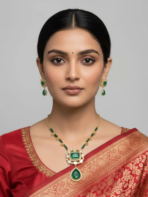 Green_Brass_Royal_Emerald_Moissanite_Kundan_Necklace_Set_For_Women