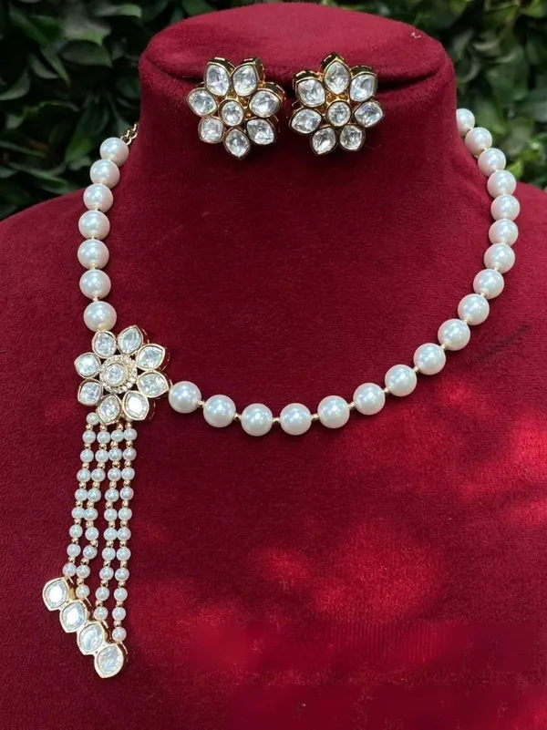 ZOYA_MOISSANITE_PEARL_NECKLACE_SET