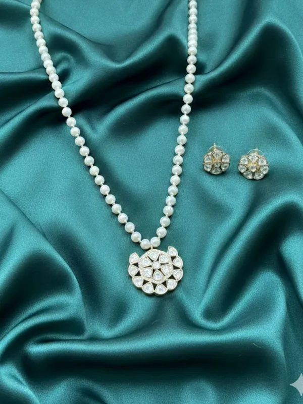ARVI_MOISSANITE_PEARL_NECKLACE_SET