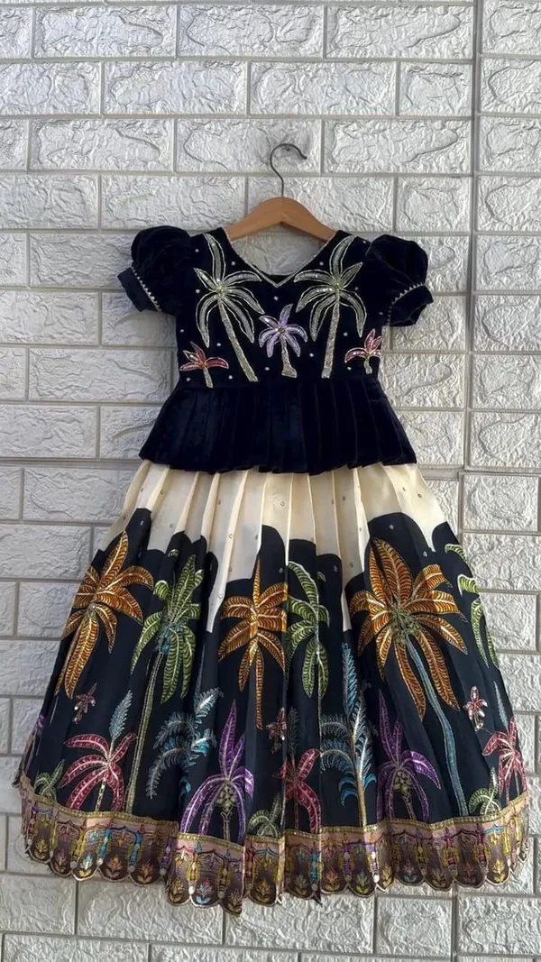 Black__Nayeri_Kids_Girls_Lehenga_Choli_Chinon_Silk_with_Embroidery_Siqunce_Work