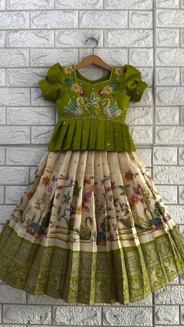 Green_Chinon_Silk_Lehenga_Choli_For_Girls