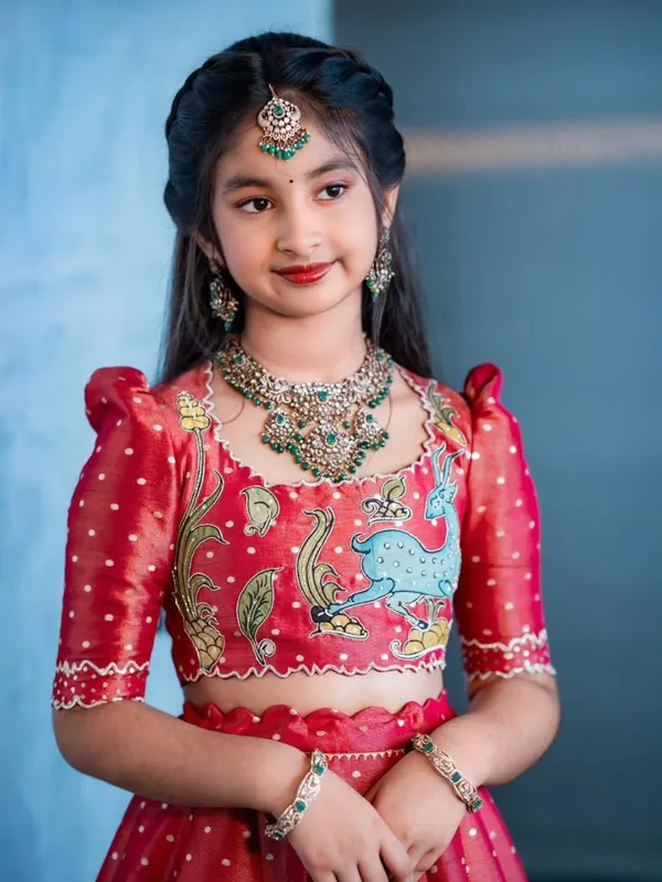 Red_Chinon_Silk_With_Beautiful_Digital_Print_Work_&_Side_Zipper_Lehenga_Choli_For_Girls