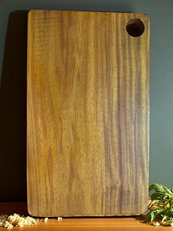 Natural_Brown_Premium_Jackfruit_Wood_Cutting_Board,_40.6_X22.9X1.27_Cm,_Jackfruit_Wood,_Kitchen_Chopping_Board_With_Hanging_Hole
