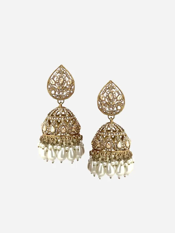 Gold-Plated_Shadow_Kundan_&_Pearl_Jhumka_Earrings