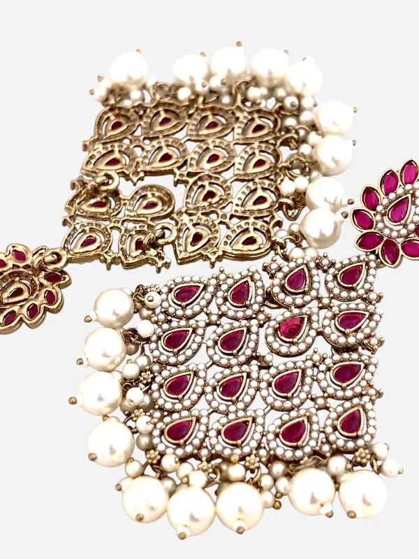 Traditional_Gold-Plated_Kundan_Chandelier_Earrings_with_Pearl_Drops