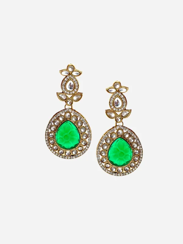 Gold_Plated_Big_Carving_Stone_Studded_Green_Color_Jewellery_Set_For_Womens