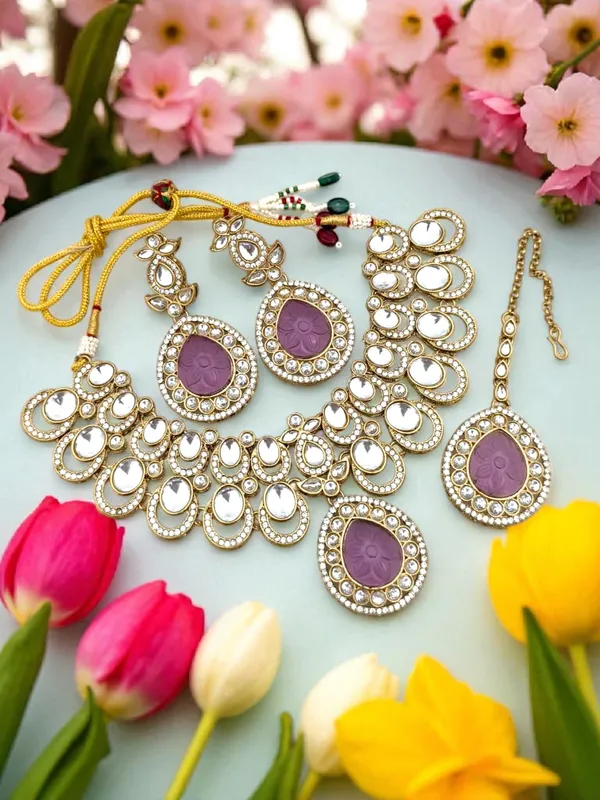 Gold_Plated_Big_Carving_Stone_Studded_Wine_Color_Jewellery_Set_For_Womens