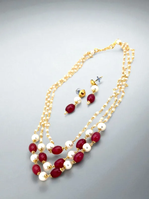 Gold-Toned_Maroon_Triple_Line_Maroon_Glass_Stones_Chain_And_Earrings_For_Women_And_Girls