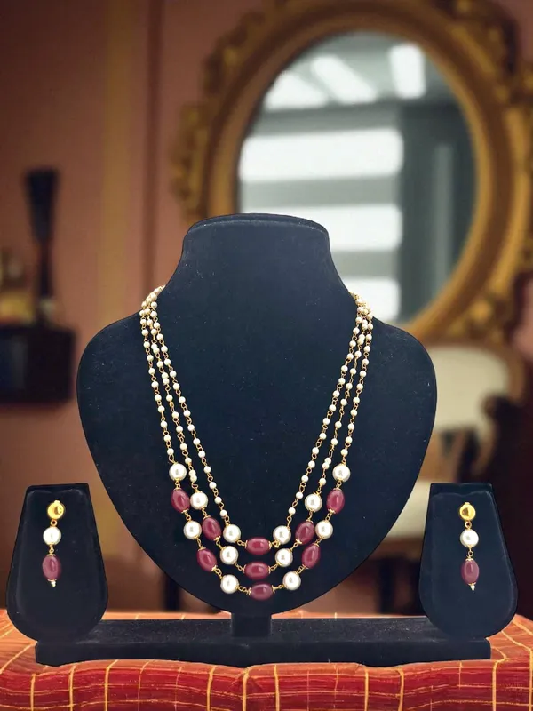 Gold-Toned_Maroon_Triple_Line_Maroon_Glass_Stones_Chain_And_Earrings_For_Women_And_Girls