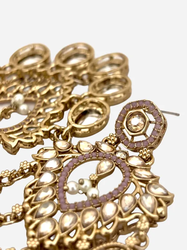 Gold-Plated_Contemporary_Shadow_Kundan_Studded_&_Beaded_Chandbalis
