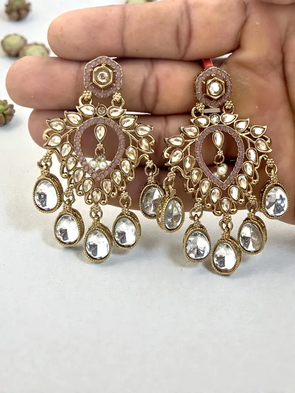 Gold-Plated_Contemporary_Shadow_Kundan_Studded_&_Beaded_Chandbalis