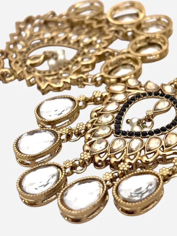 Gold-Plated_Contemporary_Shadow_Kundan_Studded_&_Beaded_Chandbalis