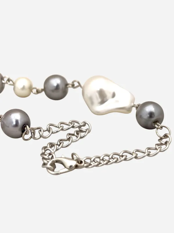 Grey_Mix_Size_Pearl_Beaded_Necklace_For_Women_And_Girls