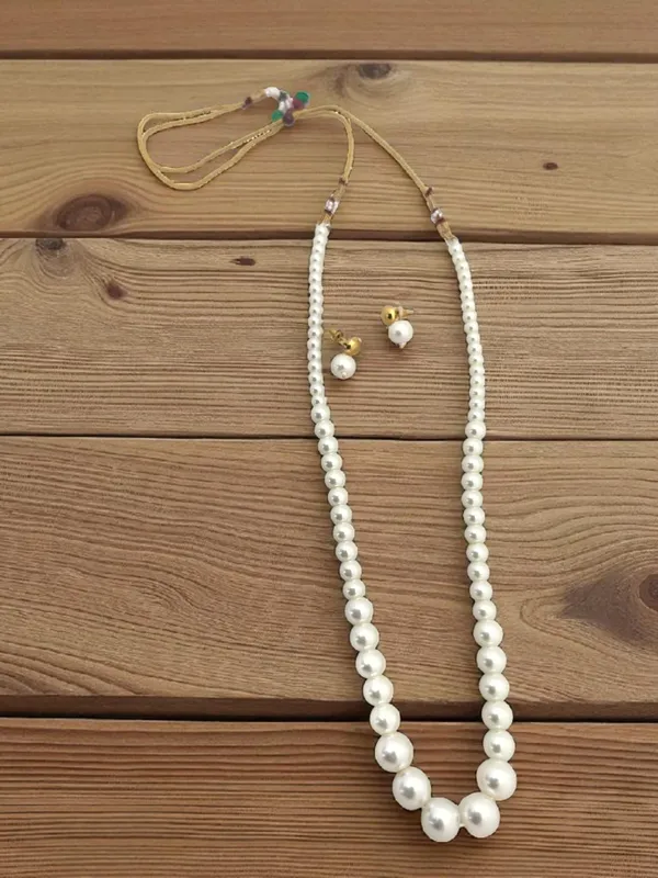 Gold-Toned_White_Long_Pearl_Glass_Stones_Chain_And_Earrings_For_Women_And_Girls