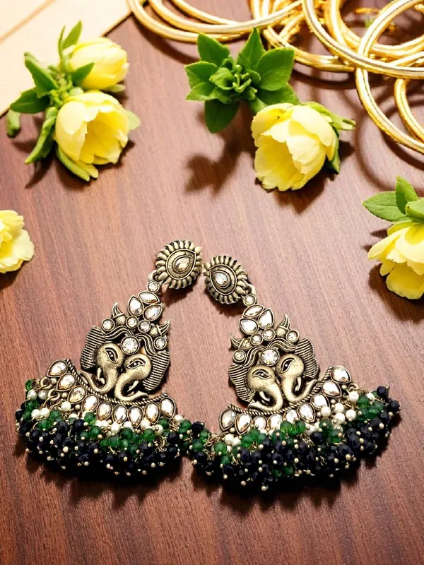 Gold_Matt_Black_Toned_With_Fancy_Long_Fitting_Shadow_Stone_Added_Gorgeous_Chandbali_Earings_For_Women_And_Girls