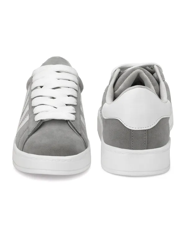 A_daily-wear_canvas_sneaker_built_only_for_you.