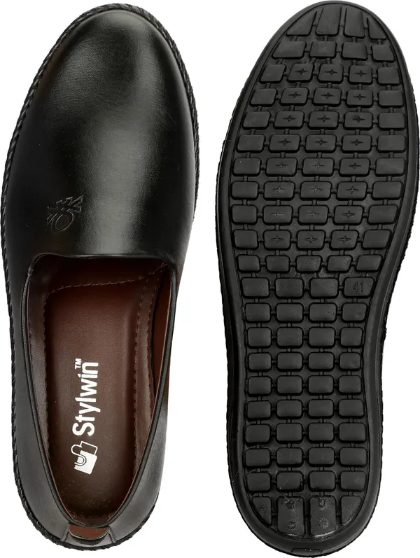 Black_Synthetic_Premium_&_Elegant_Slip_On_Loafers_For_Men