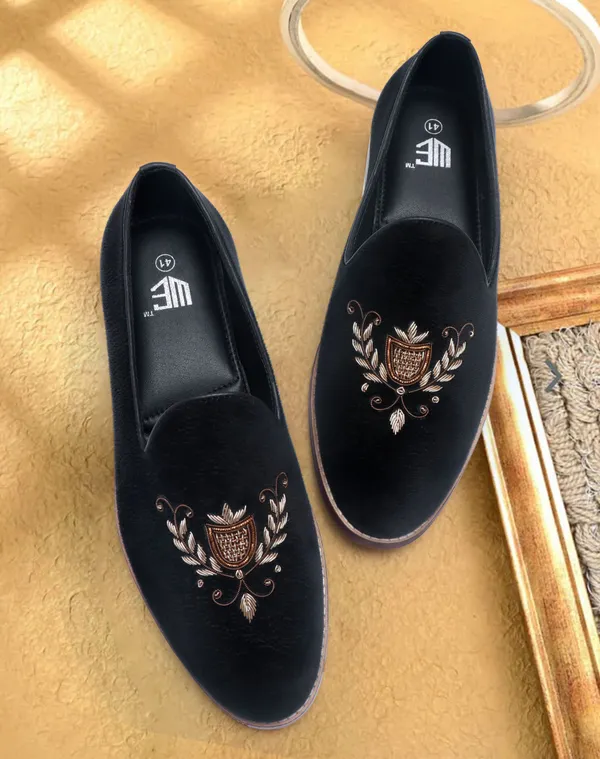 Black_Synthetic_Premium_&_Elegant_Slip_On_Casuals_For_Men