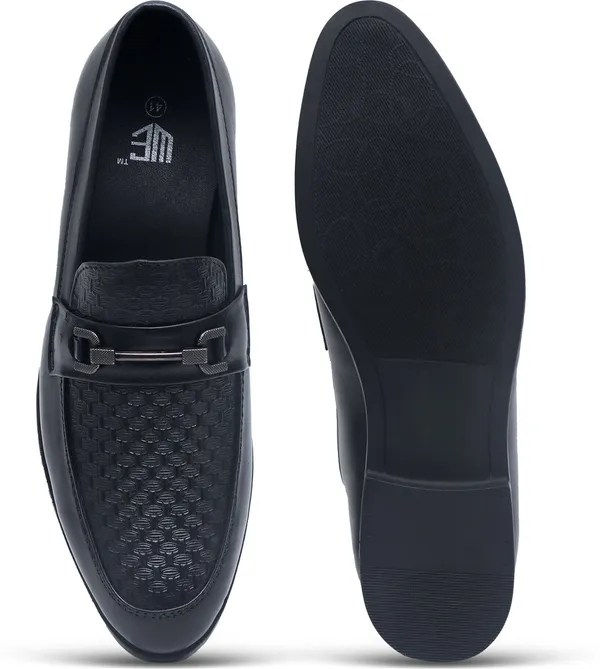 Black_Synthetic_Premium_&_Elegant_Slip_On_Loafers_For_Men