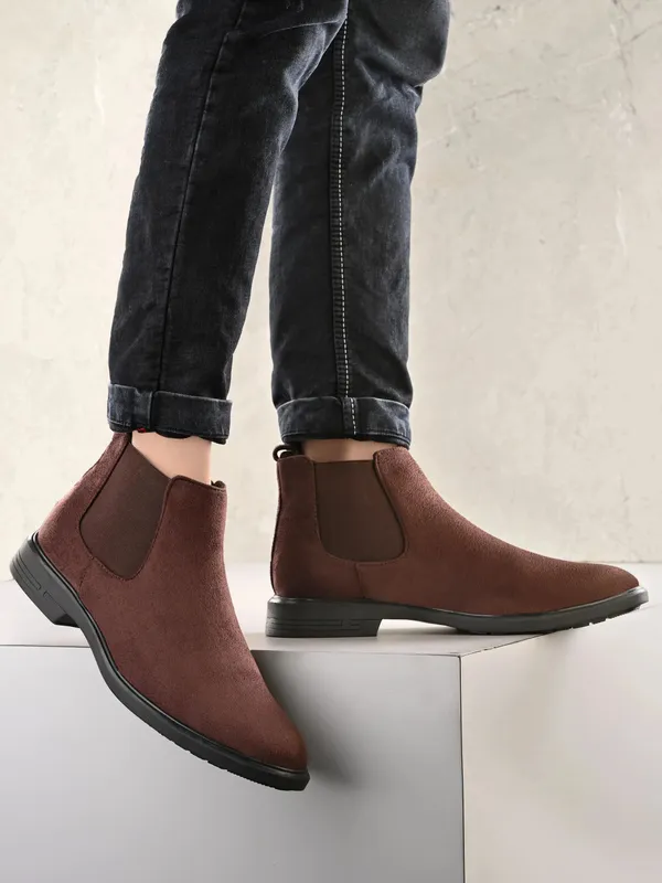Brown_Synthetic_Premium_&_Elegant_Slip_On_Boots_For_Men