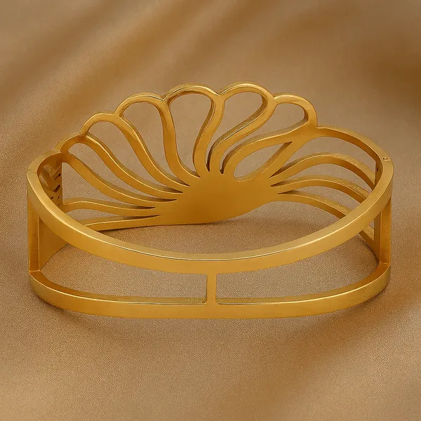 Golden_Premium_&_Elegant_Bangle_For_Women