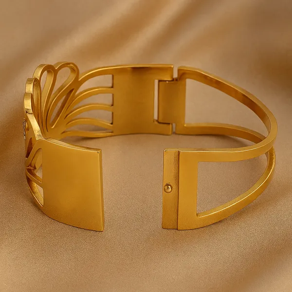Golden_Premium_&_Elegant_Bangle_For_Women