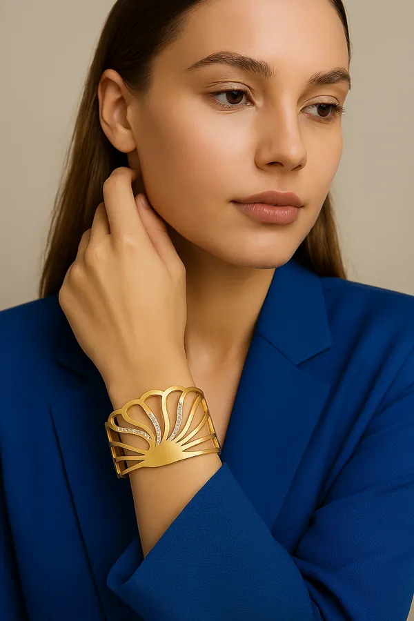 Golden_Premium_&_Elegant_Bangle_For_Women