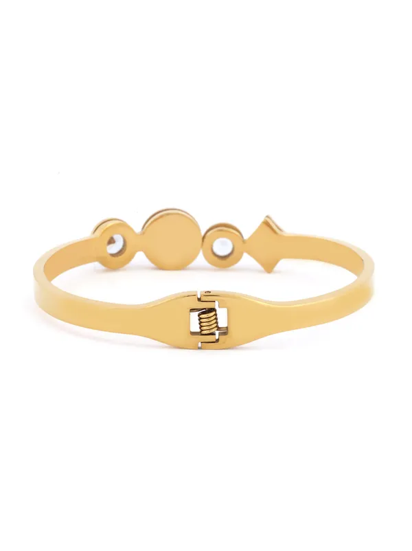 Golden_Premium_&_Elegant_Bracelet_For_Women