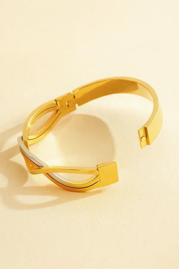 Golden_Premium_&_Elegant_Bangle_For_Women