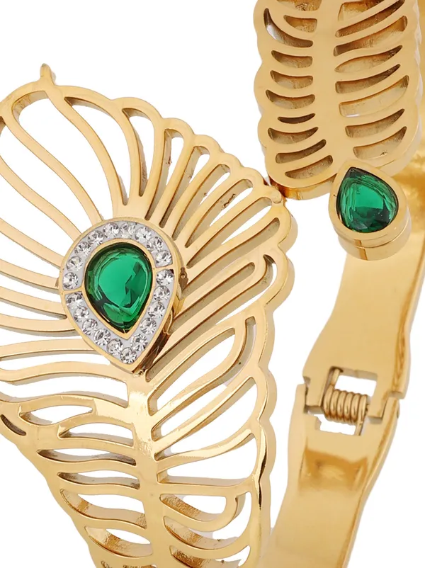 Golden_Premium_&_Elegant_Bracelet_For_Women