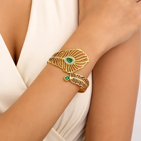 Golden_Premium_&_Elegant_Bracelet_For_Women
