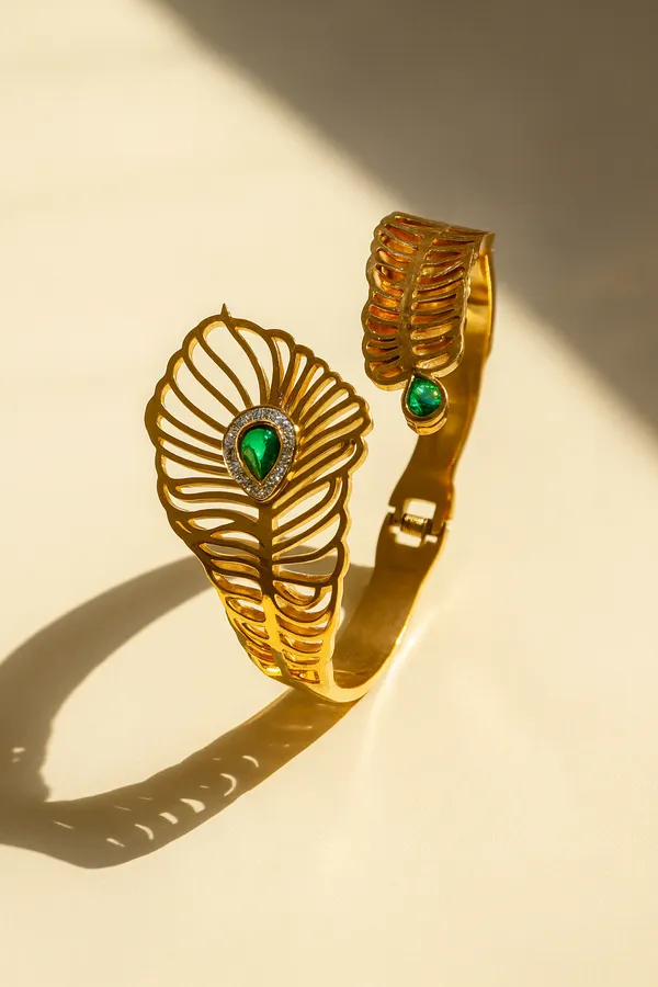 Golden_Premium_&_Elegant_Bracelet_For_Women