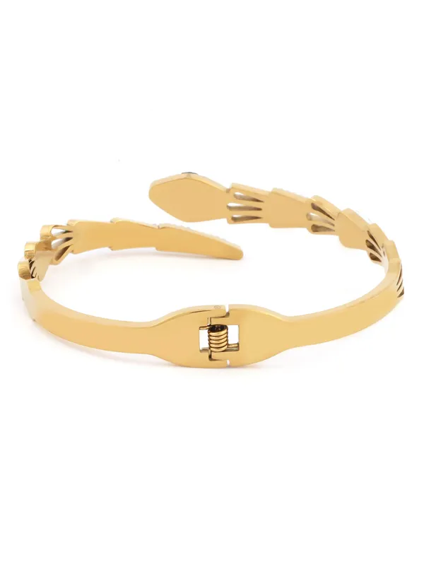 Golden_Premium_&_Elegant_Bracelet_For_Women