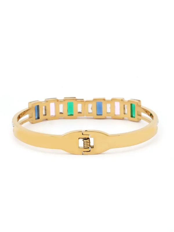 Green_Premium_&_Elegant_Bracelet_For_Women