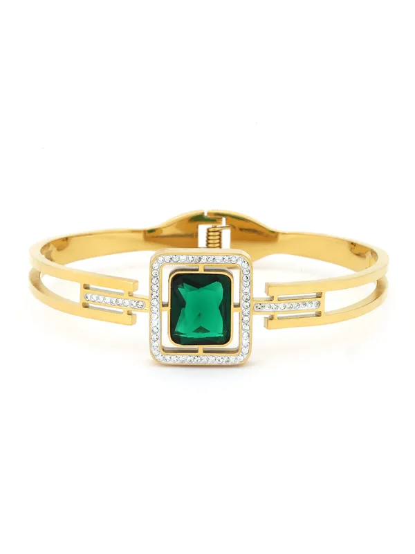 Golden_Premium_&_Elegant_Bangle_For_Women