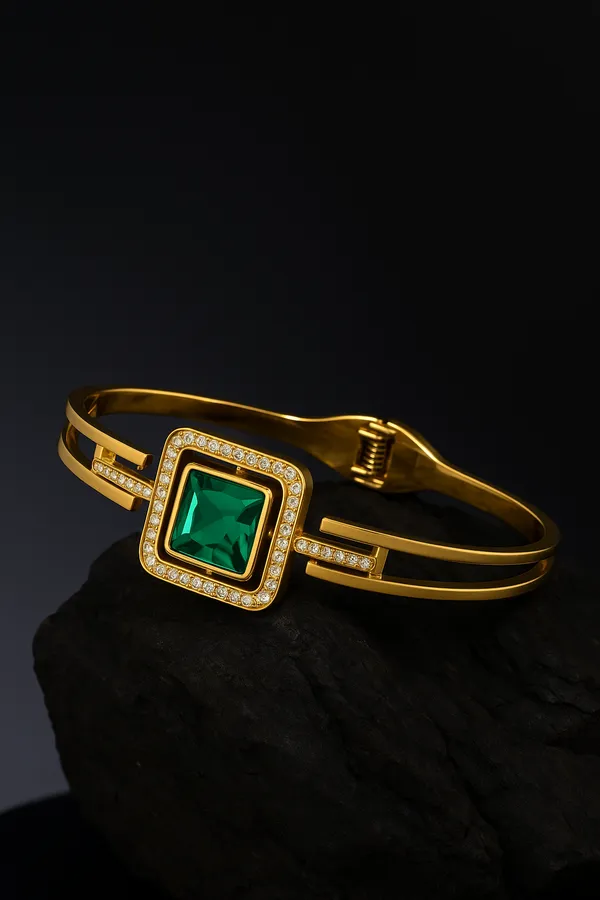 Golden_Premium_&_Elegant_Bangle_For_Women