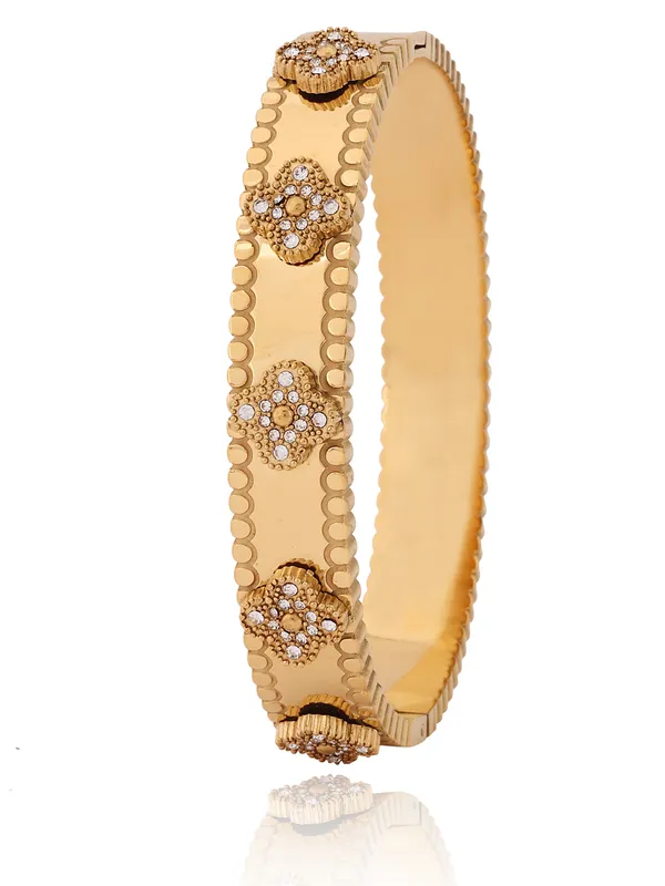 Golden_Premium_&_Elegant_Bracelet_For_Women