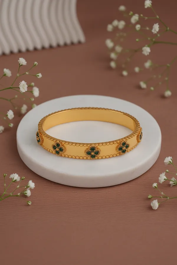 Golden_Premium_&_Elegant_Bangle_For_Women