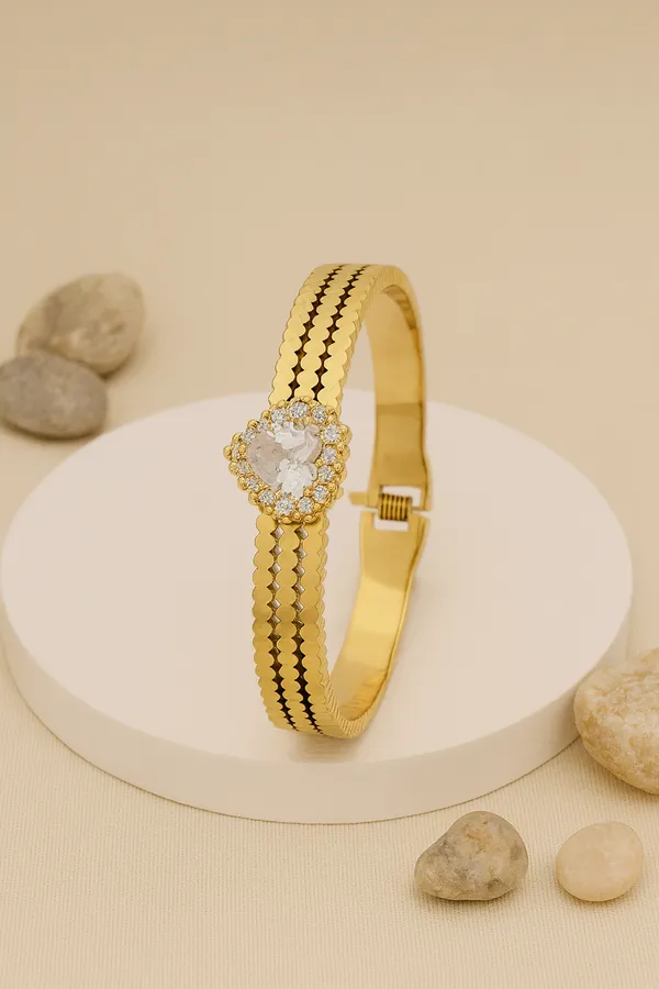 Golden_Premium_&_Elegant_Bracelet_For_Women