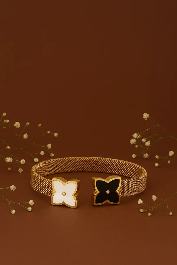 Golden_Premium_&_Elegant_Bangle_For_Women