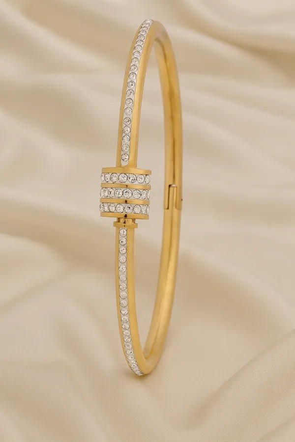 Golden_Premium_&_Elegant_Bracelet_For_Women