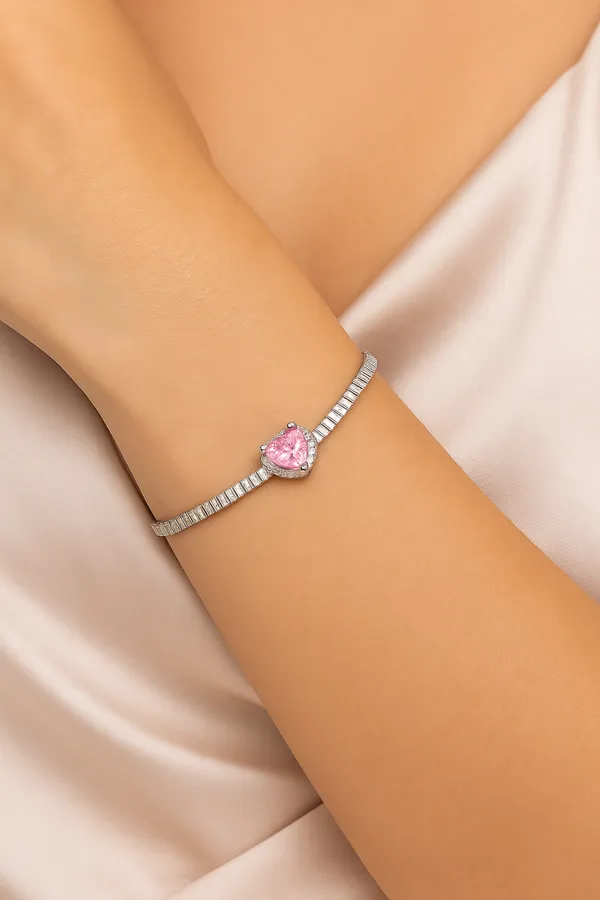 Silver_Premium_&_Elegant_Bracelet_For_Women