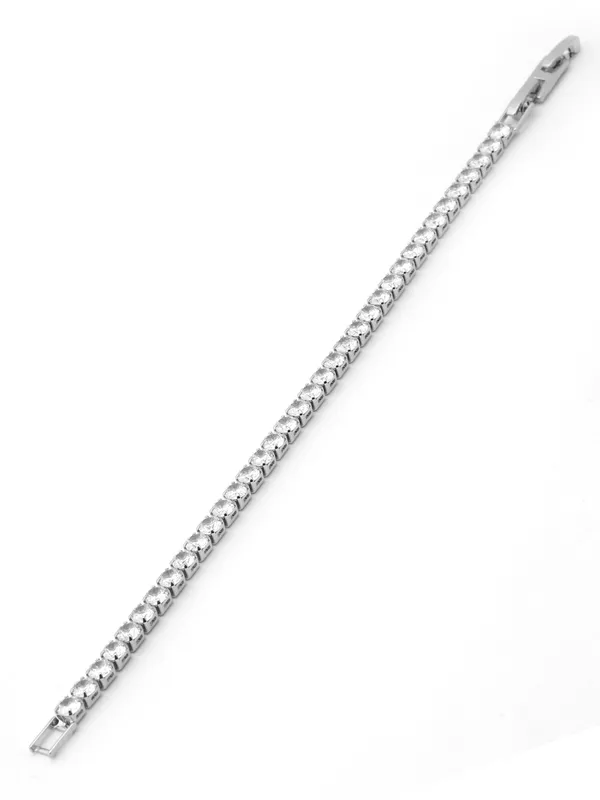 Silver_Premium_&_Elegant_Bracelet_For_Women