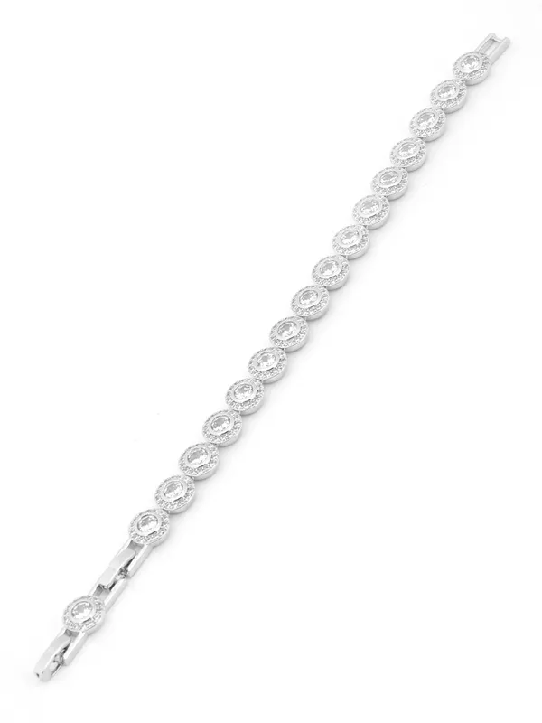 Silver_Premium_&_Elegant_Bracelet_For_Women