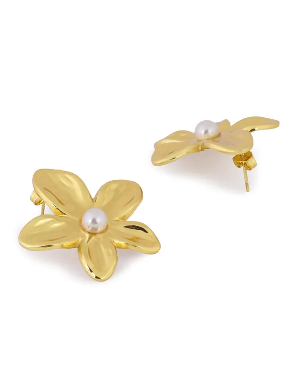 White_&_Golden_Premium_&_Elegant_Earrings_For_Women